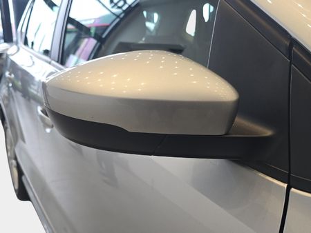 2025-Volkswagen-Polo-Vivo-16-Life_18