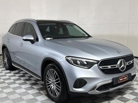 2024-Mercedes-Benz-GLC-300D-4Matic_17