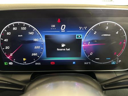 2024-Mercedes-Benz-GLC-300D-4Matic_2