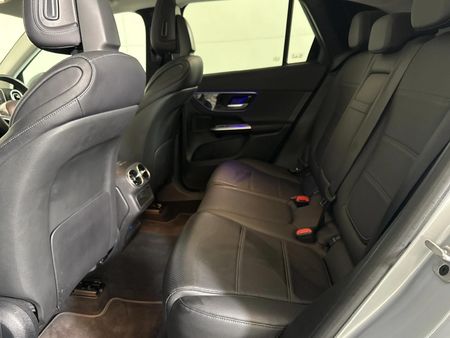 2024-Mercedes-Benz-GLC-300D-4Matic_3