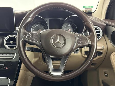 2017-Mercedes-Benz-GLC-Coupe-250d-AMG_12