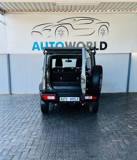 2021-Suzuki-Jimny-15-GLX_8