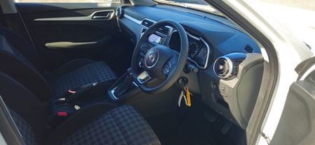 2025-MG-ZS-15-Com-Auto_7