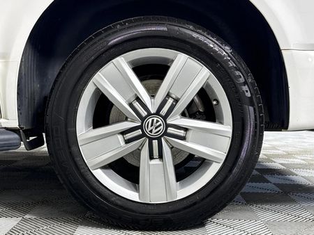 2022-Volkswagen-Kombi-T61-20-TDI-110kW-Auto-Trendline_6