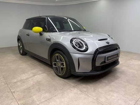 2023-MINI-Hatch-Cooper-SE_0
