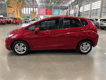 2018-Honda-Jazz-15-Elegance-Auto_5