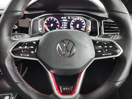 2022-Volkswagen-Polo-20-GTI-Auto-147kW_11