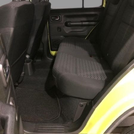 2024-Suzuki-Jimny-15-GLX-Auto_15
