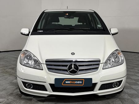 2011-Mercedes-Benz-A-Class-A-180-CDI-Avantgarde-Auto_15