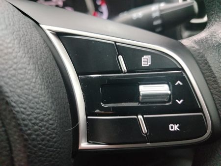 2026-Kia-Sonet-15-LS-Auto_9