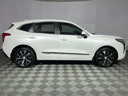 2022-Haval-Jolion-15T-Luxury-Auto_16