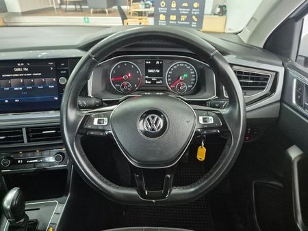 2018-Volkswagen-Polo-10-TSI-Highline-Auto-85kW_14