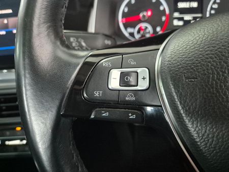 2018-Volkswagen-Polo-10-TSI-Highline-Auto-85kW_17