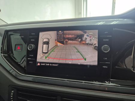 2018-Volkswagen-Polo-10-TSI-Highline-Auto-85kW_18