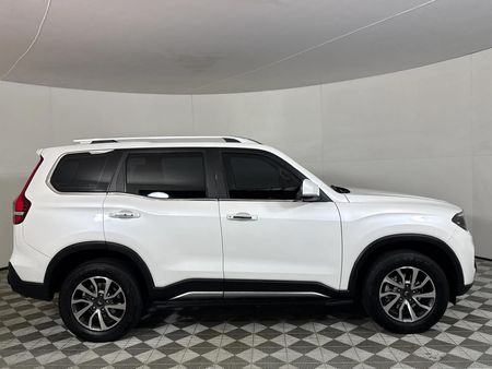 2023-Mahindra-Scorpio-N-22D-Auto-Z8_14
