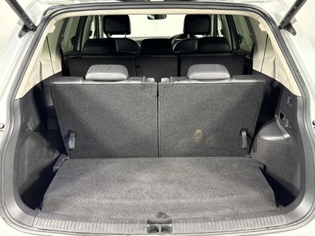 2023-Volkswagen-Tiguan-Allspace-20-TSI-Style-4Motion-DSG-Auto-132kw_13