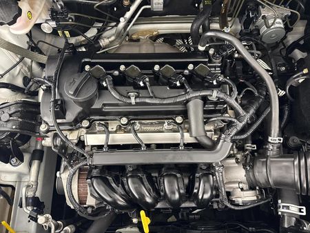 2019-Hyundai-i20-12-Motion_9