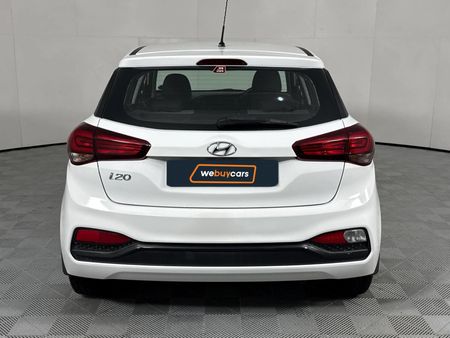 2019-Hyundai-i20-12-Motion_14
