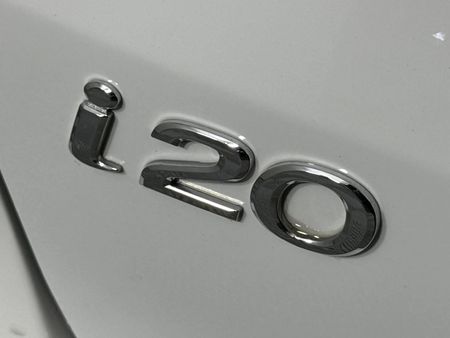 2019-Hyundai-i20-12-Motion_7