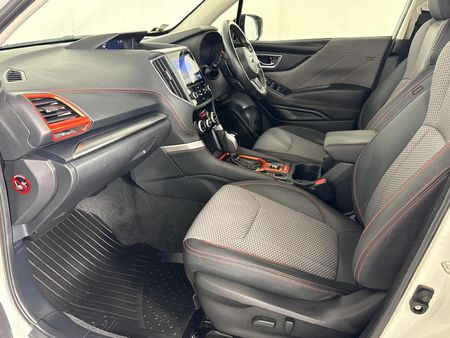 2021-Subaru-Forester-25i-Sport-ES-Auto_9