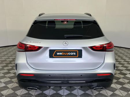 2021-Mercedes-Benz-GLA-200d-Progressive-Auto_16