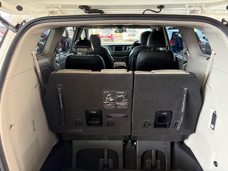 2020-Kia-Sedona-Grand-22-CRDi-SXL-Auto-7-seat_11
