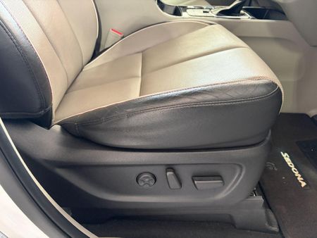 2020-Kia-Sedona-Grand-22-CRDi-SXL-Auto-7-seat_13