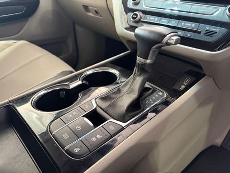 2020-Kia-Sedona-Grand-22-CRDi-SXL-Auto-7-seat_16