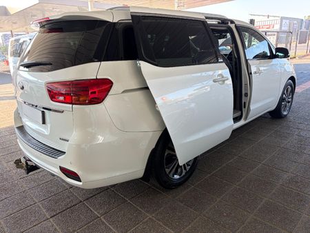 2020-Kia-Sedona-Grand-22-CRDi-SXL-Auto-7-seat_8