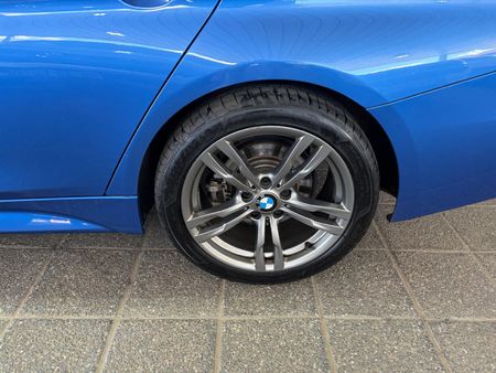2019-BMW-3-Series-318i-M-Sport-Auto_10