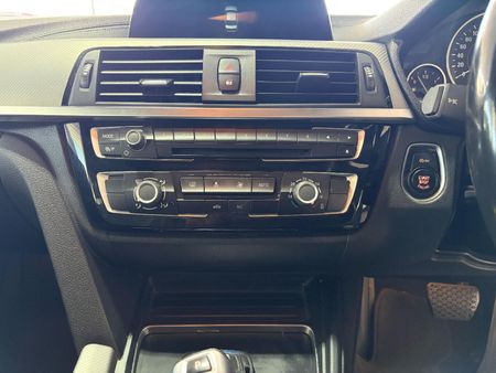 2019-BMW-3-Series-318i-M-Sport-Auto_18