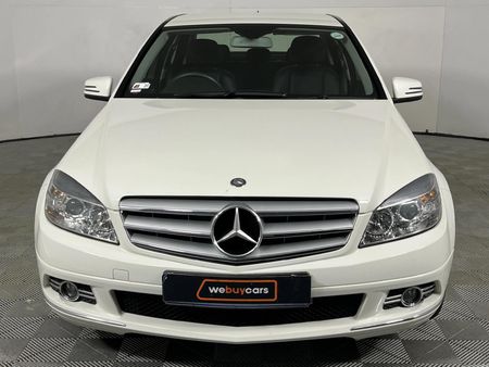 2011-Mercedes-Benz-C-Class-C-180-CGI-BE-Avantgarde-Auto_14