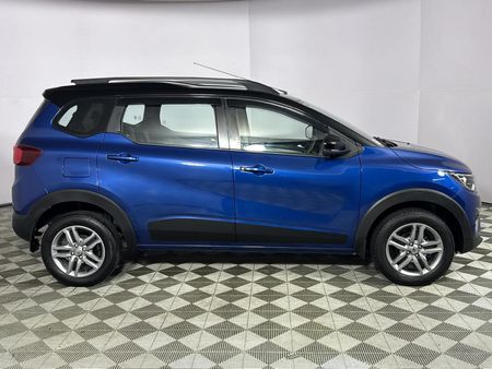 2024-Renault-Triber-10-Intens_16