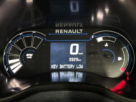 2024-Renault-Triber-10-Intens_2
