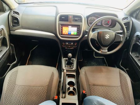2022-Suzuki-Vitara-Brezza-15-GL_9