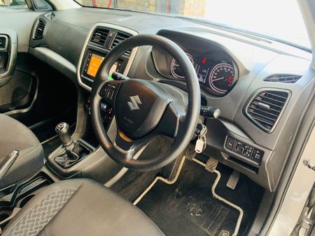 2022-Suzuki-Vitara-Brezza-15-GL_11