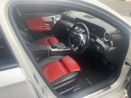 2021-Mercedes-AMG-A-Class-A35-AMG-4Matic_12