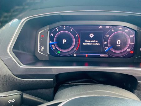 2019-Volkswagen-Tiguan-Allspace-14-TSI-Comfortline-Auto-110kW_10