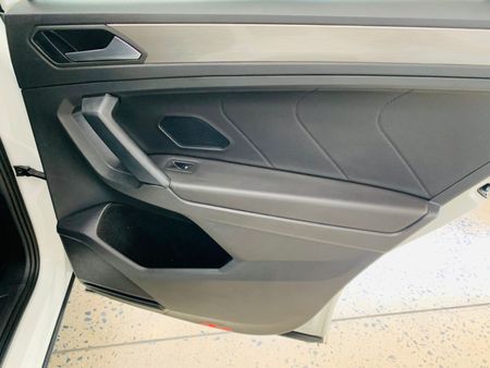 2019-Volkswagen-Tiguan-Allspace-14-TSI-Comfortline-Auto-110kW_16