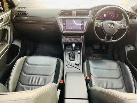 2020-Volkswagen-Tiguan-Allspace-20-TSI-Comfortline-4Motion-Auto-132kW_9
