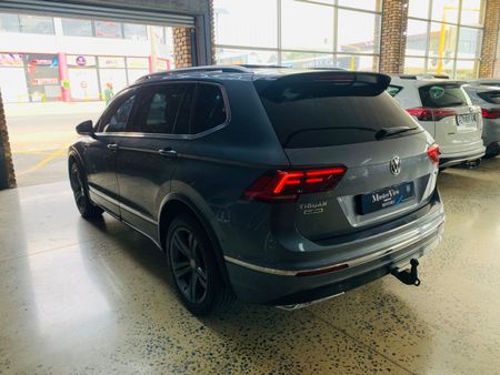 2020-Volkswagen-Tiguan-Allspace-20-TSI-Comfortline-4Motion-Auto-132kW_5