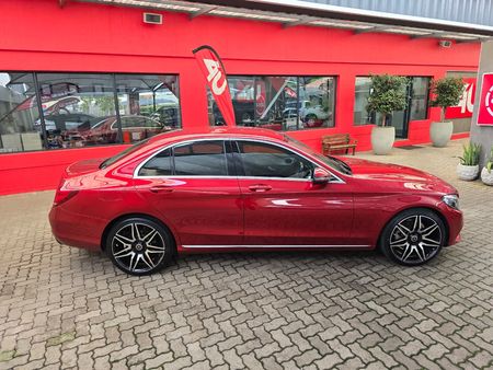 2016-Mercedes-Benz-C-Class-C-200-Avantgarde-Auto_10