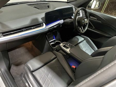 2025-BMW-X1-sDrive18d-M-Sport_11