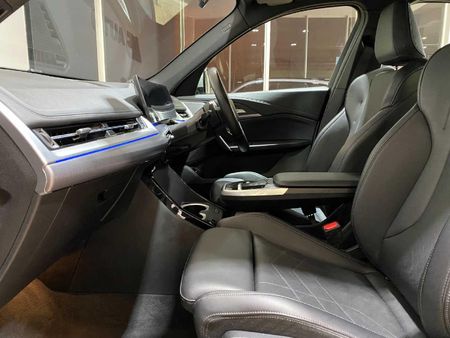 2025-BMW-X1-sDrive18d-M-Sport_12