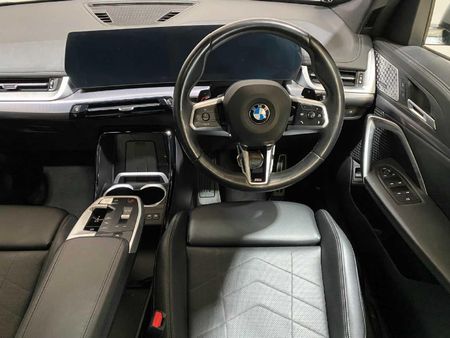 2025-BMW-X1-sDrive18d-M-Sport_22