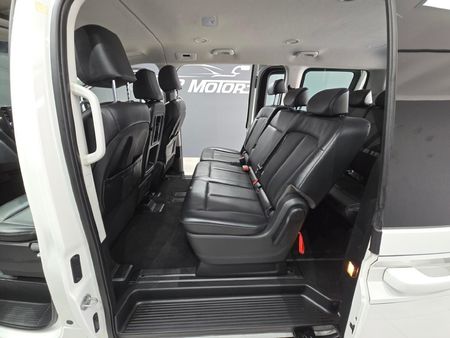 2023-Hyundai-Staria-22d-Executive-Auto_15