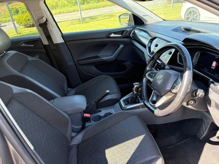 2021-Volkswagen-T-Cross-15-TSI-R-Line-Auto_12