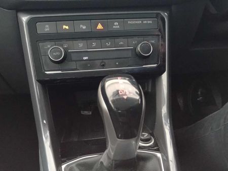 2021-Volkswagen-T-Cross-15-TSI-R-Line-Auto_15
