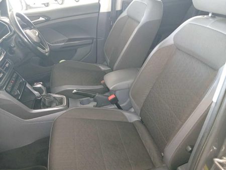 2021-Volkswagen-T-Cross-15-TSI-R-Line-Auto_17