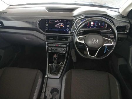 2021-Volkswagen-T-Cross-15-TSI-R-Line-Auto_18